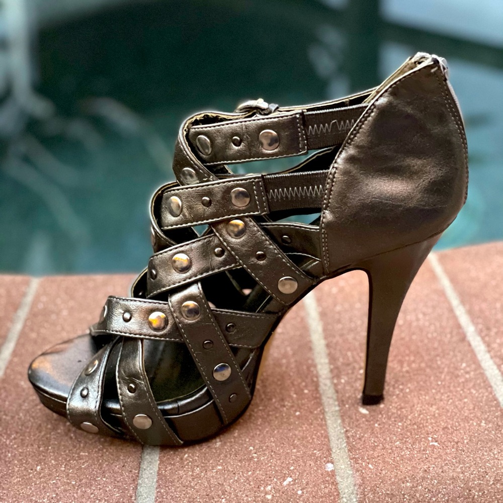 Silver strappy high-heels